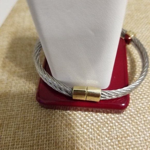 Bracelet - Picture 3 of 3